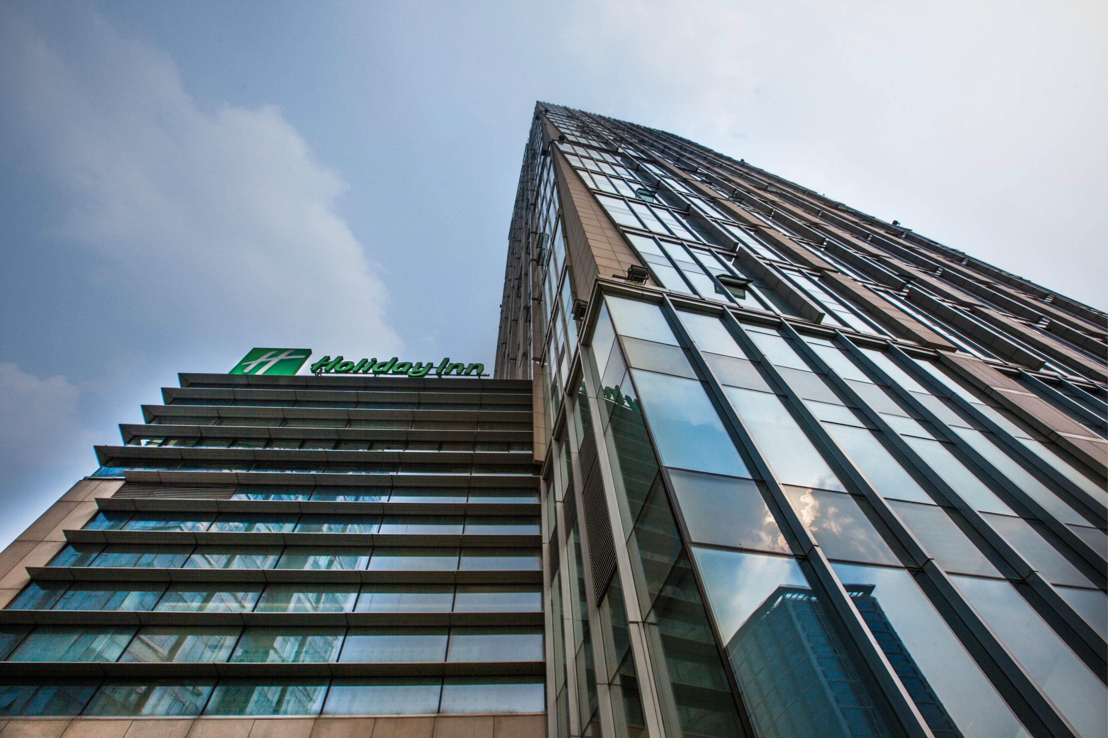 Holiday Inn Beijing Focus Square By Ihg Экстерьер фото