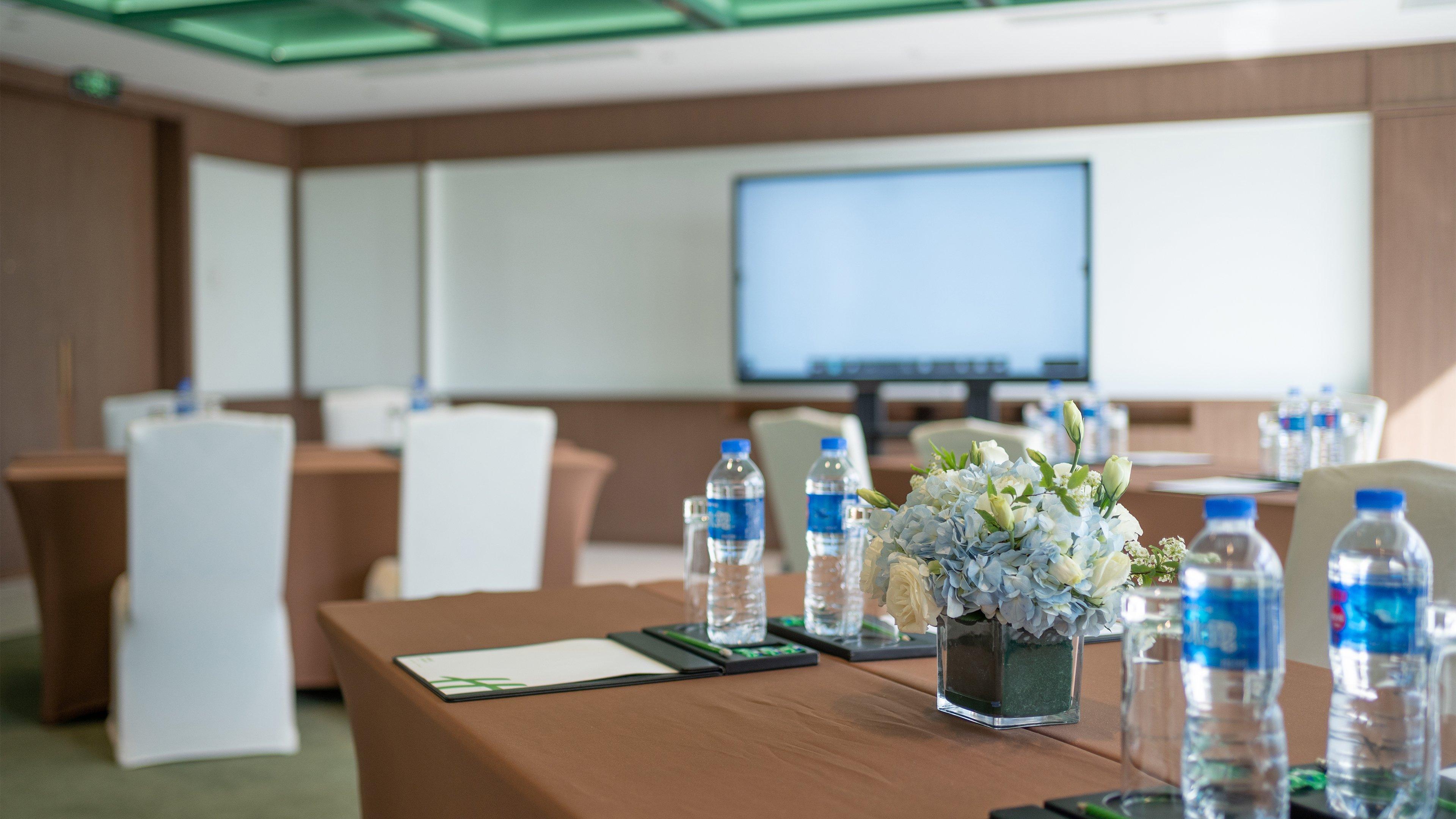 Holiday Inn Beijing Focus Square By Ihg Экстерьер фото