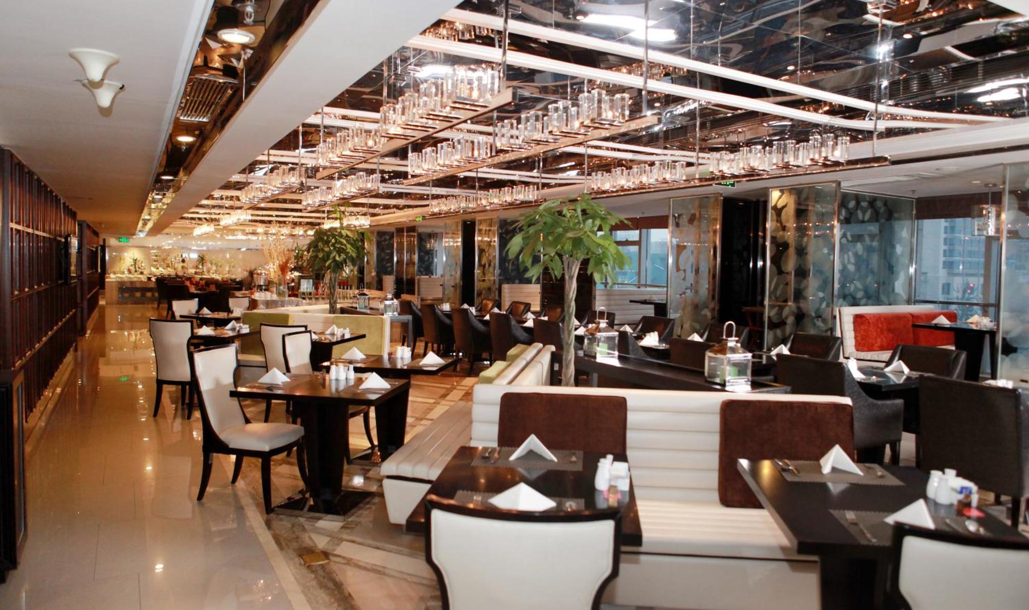 Holiday Inn Beijing Focus Square By Ihg Экстерьер фото